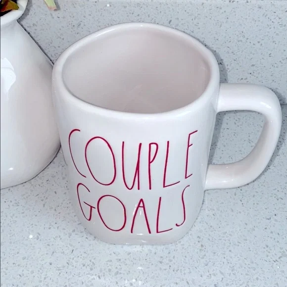 ❗️RAE DUNN COUPLE GOALS NEW YEAR MODERN FARMHOUSE COFFEE TEA DECOR MUG - Picture 2 of 2